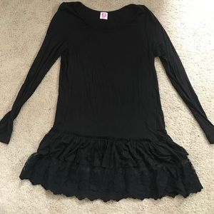 Black lace tunic